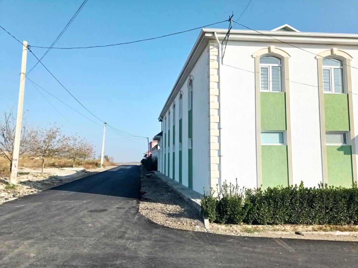 Bizim Ev Hostel Naftalan Exteriér fotografie